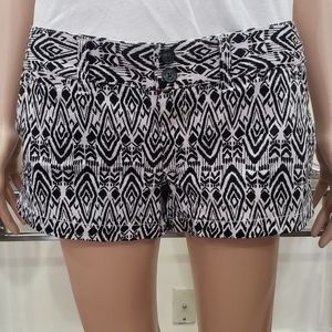 American Eagle Outfitters AE Tribal Print Shorts - Sz 6